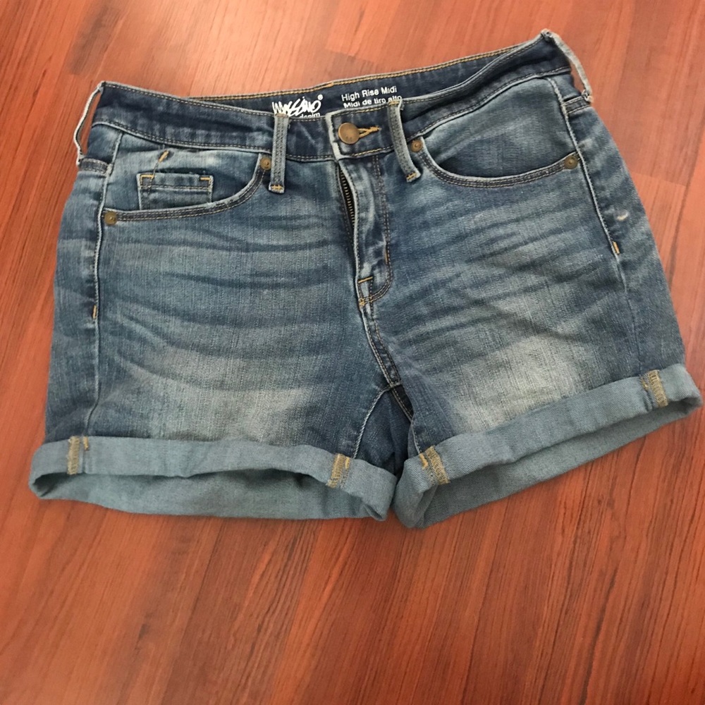 Mossimo Jean shorts